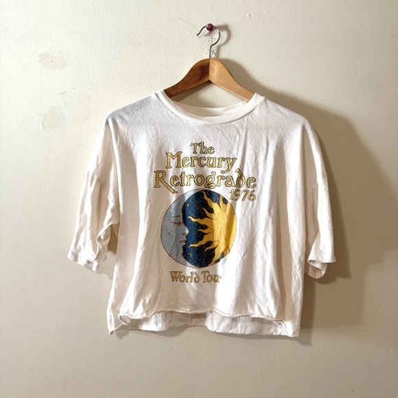 The Mercury Retrograde White Graphic Tee Retro Band Design Cropped Medium - Picture 1 of 6